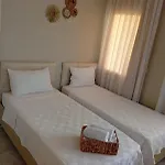 Neseli Bahce Cafe Aparthotel Seferihisar