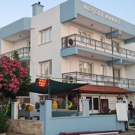 Neseli Bahce Cafe Aparthotel *