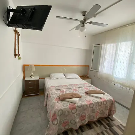Neseli Bahce Cafe Aparthotel Seferihisar